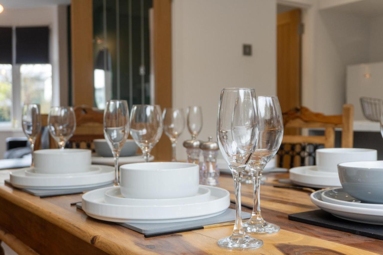 Sheldon House 3 Bed Cosy Home Nr Jlr & Nec Extérieur photo